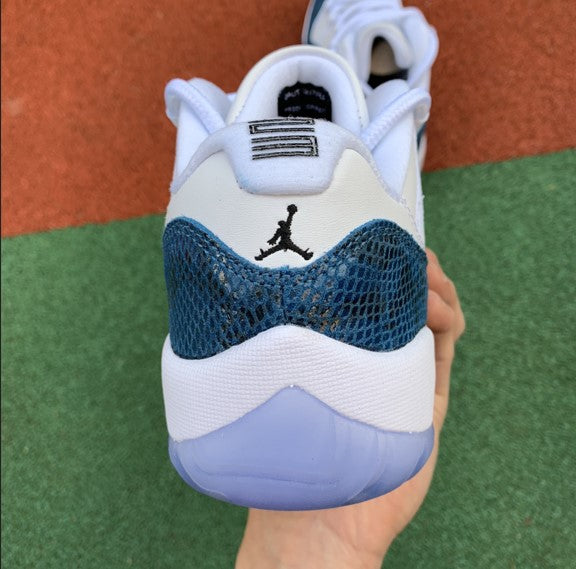 Air Jordan 11 Low Snake Skin Navy