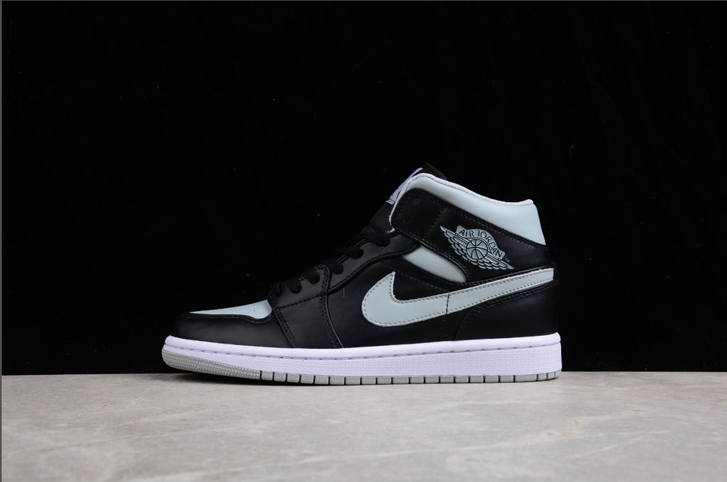 Air Jordan 1 Mid WMNS Black Grey