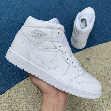 Air Jordan 1 Mid Pure White