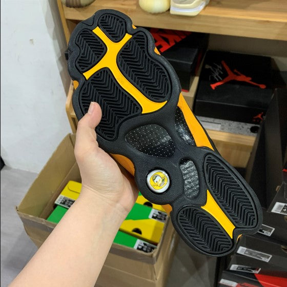 Air Jordan 13 Oregon Ducks Orange