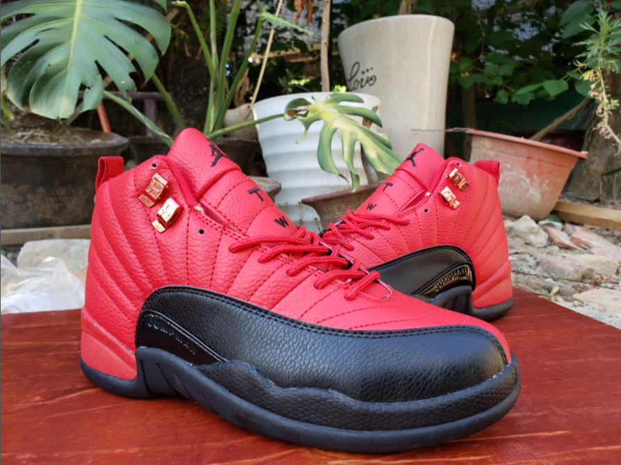 Air Jordan 12 Red Black