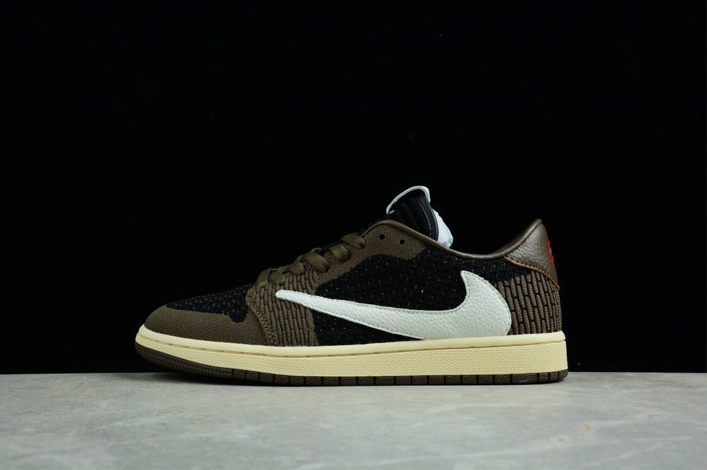 Air Jordan 1 Retro Low Flyknit Barb