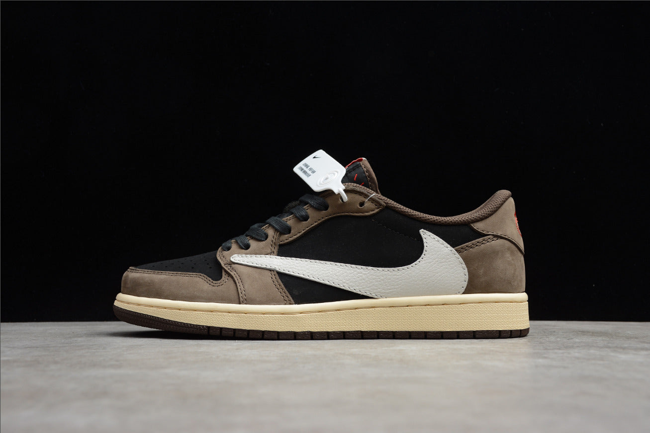 Travis Scott X Air Jordan 1 Low Hook Barb
