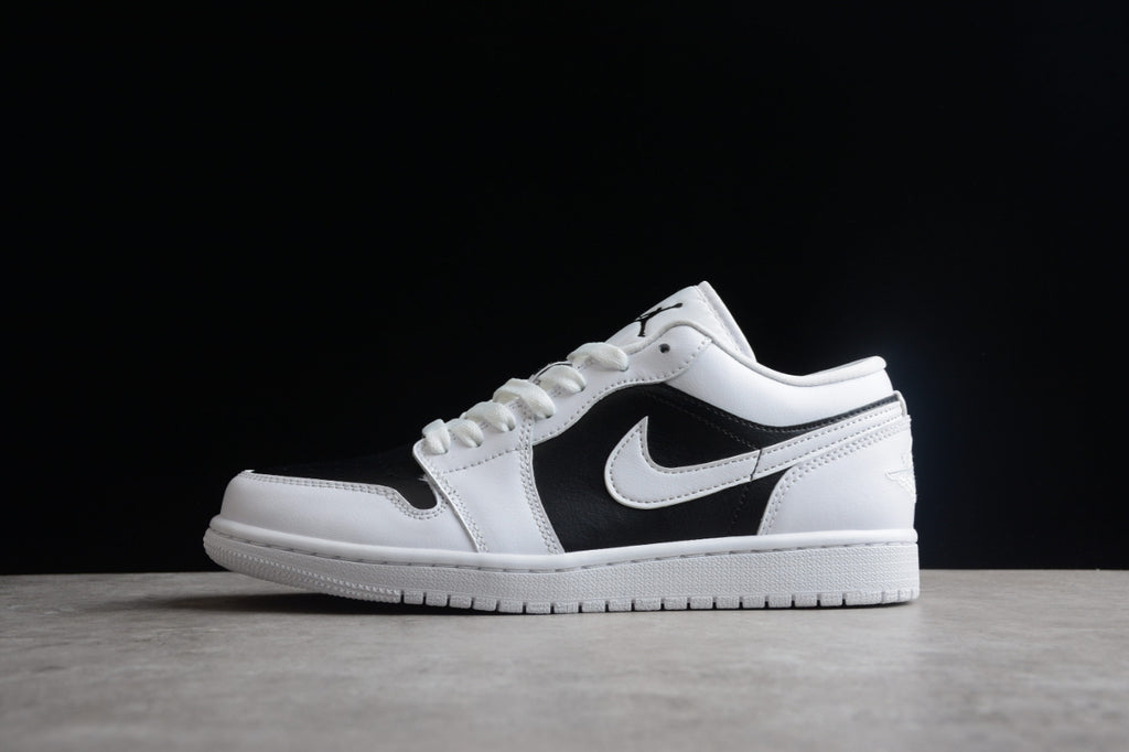 Air Jordan 1 Low Panda