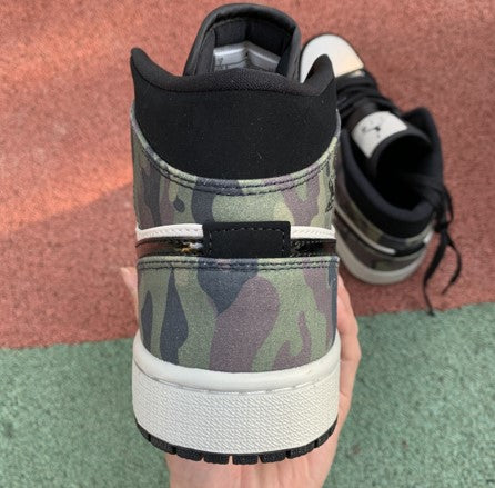 Air Jordan 1 Mid Camo Colorway