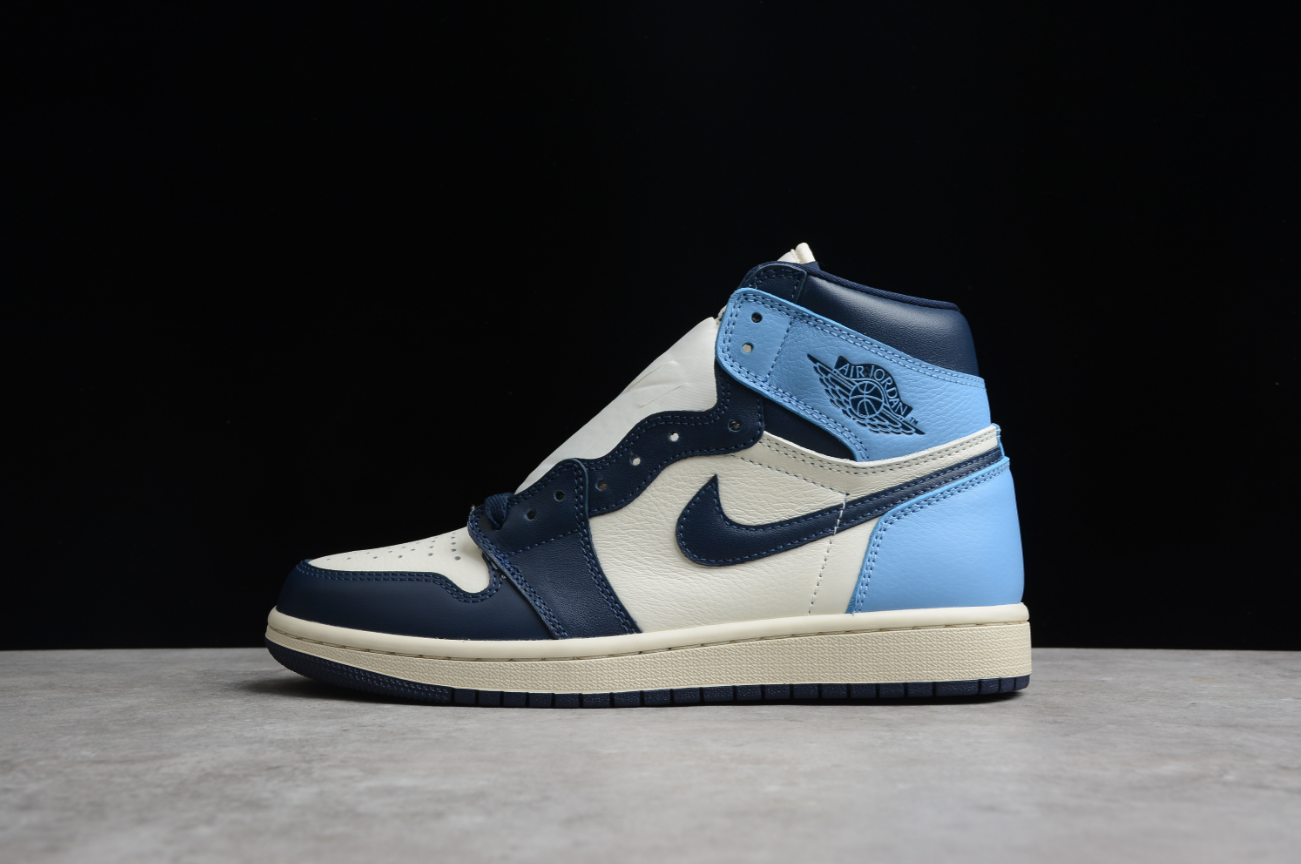 Air Jordan 1 Retro High OG 'Obsidian'