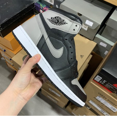 Air Jordan 1 Shadow Grey
