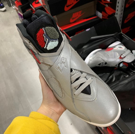 Air Jordan 8 Bugs Bunny Silver Grey