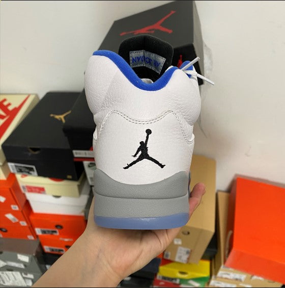 Air Jordan 5 “Stealth 2.0”