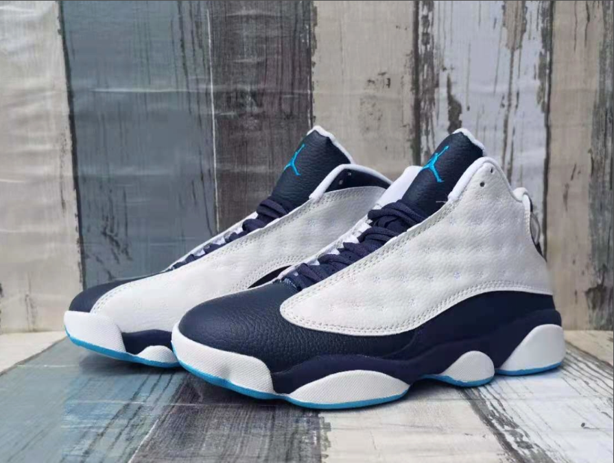 Air Jordan 13 Retro “Obsidian Powder Blue”