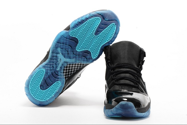 Air Jordan 11 Gamma Blue