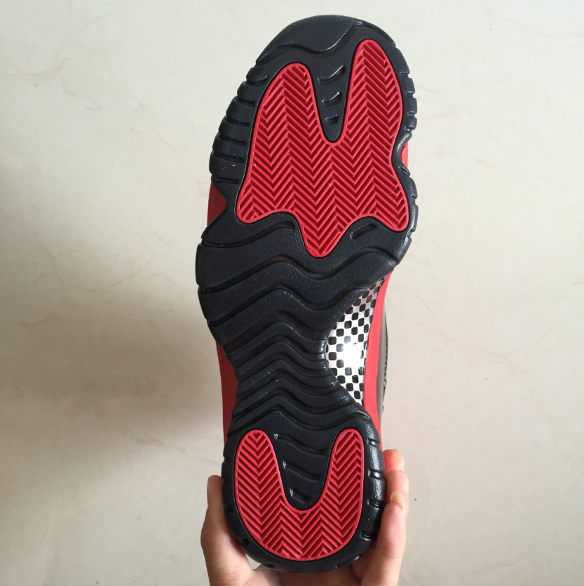 Air Jordan 11 Red Black