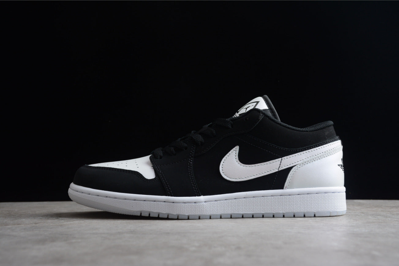 Air Jordan 1 Low Top Black And White