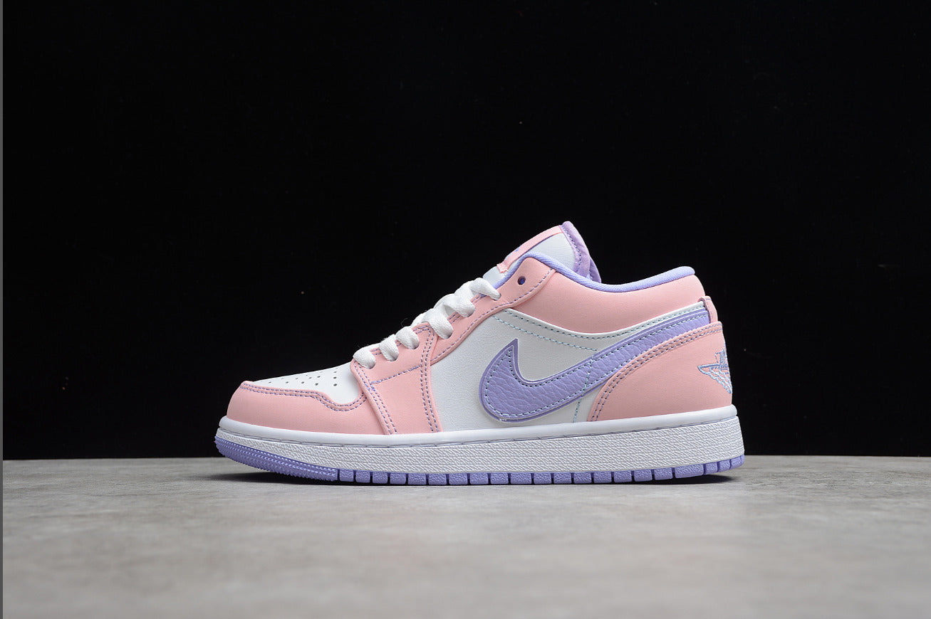 Air Jordan 1 Low SE “Arctic Punch”