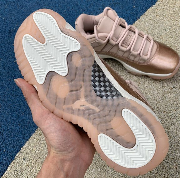 Air Jordan 11 Low Rose Gold