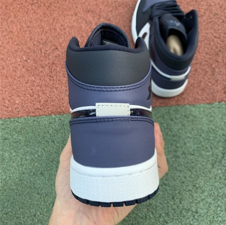 Air Jordan 1 Mid Sanded Purple Toe