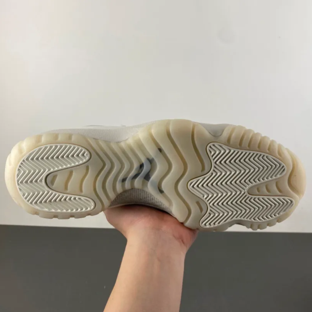 Air Jordan 11 Pearl Shoes Sneaker