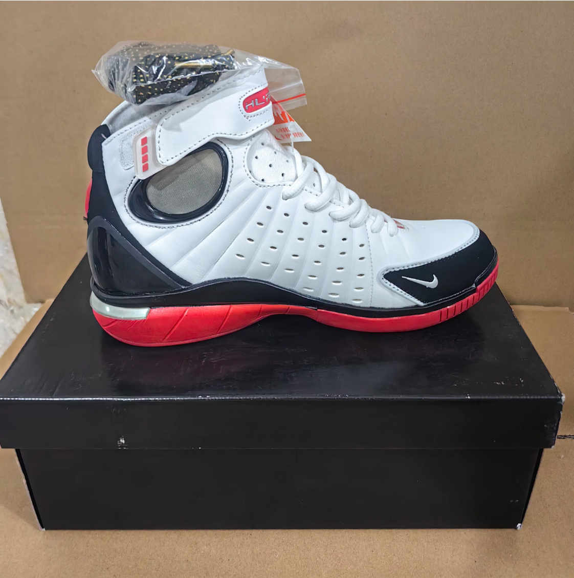 Air Zoom Huarache 2K4 White Varsity Red Shoes Sneakers