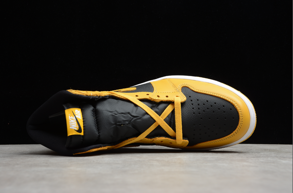 Air Jordan 1 Retro High OG “Pollen”