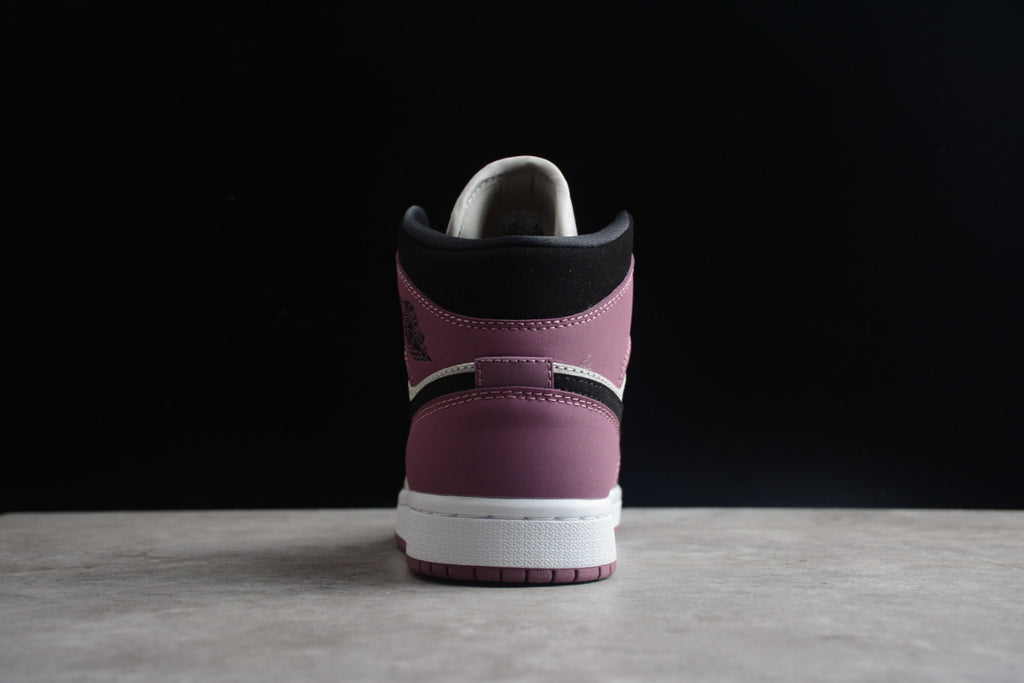 Air Jordan 1 Mid Berry Powder