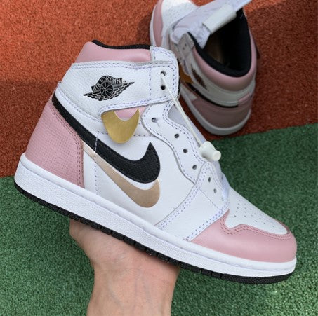 Air Jordan 1 “Misplaced”