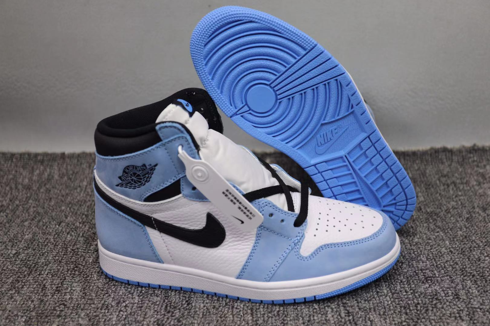 Air Jordan 1 Retro High OG University Blue