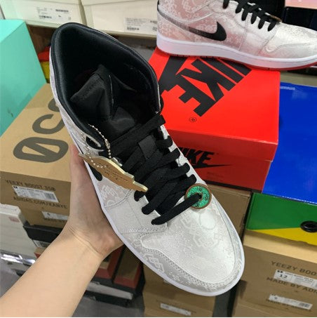 Air Jordan 1 Mid White Silk Copper Coins