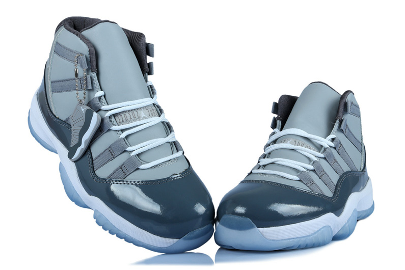 Air Jordan 11 Gray White