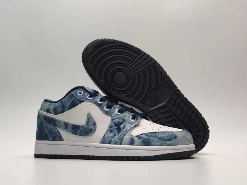Air Jordan 1 Low Washed Denim