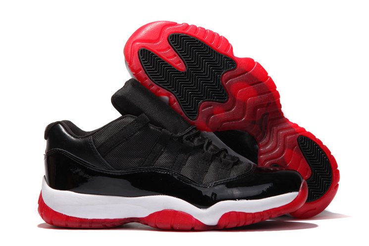 Air Jordan 11 Bred