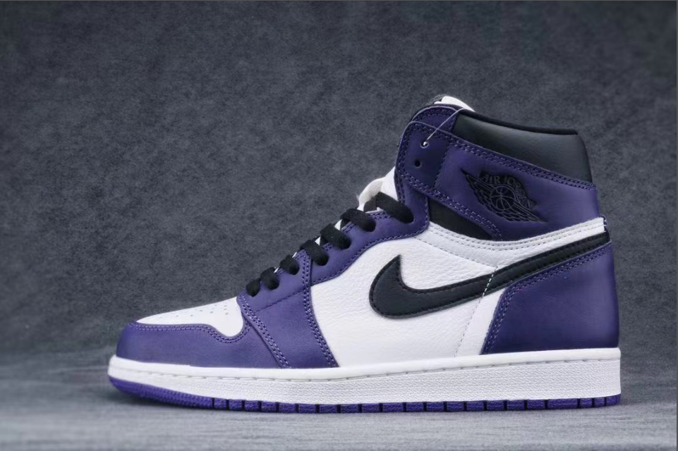 Air Jordan 1 Retro High Court Purple