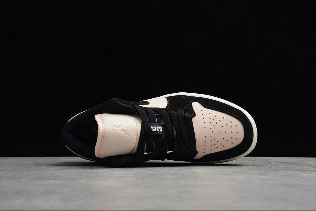 Air Jordan 1 Low Black and White Powder