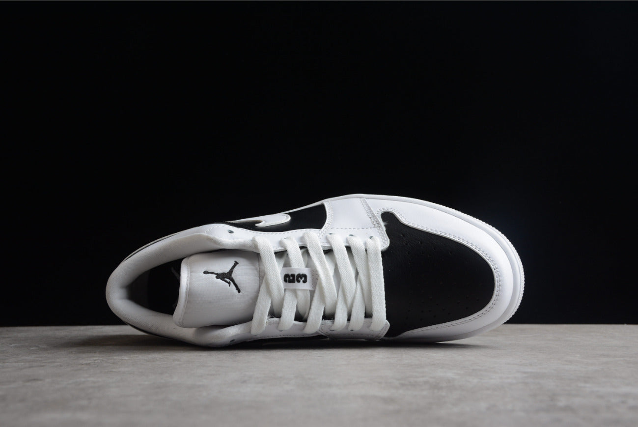 Air Jordan 1 Low Panda