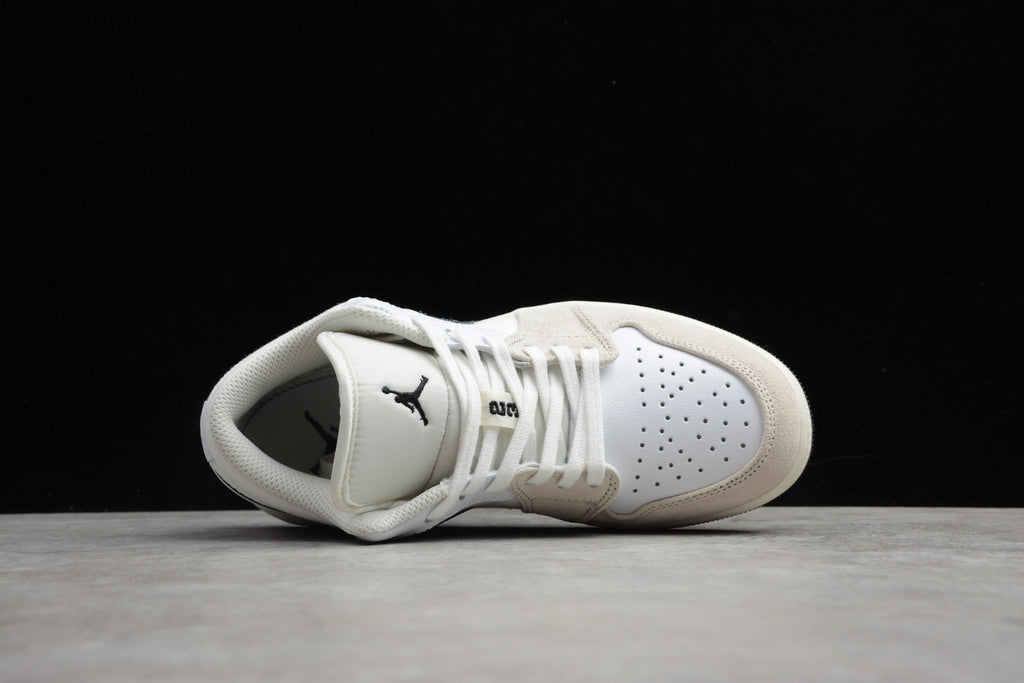 Air Jordan 1 Low White and Black Little Paris