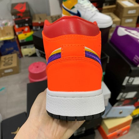 Air Jordan 1 Mid White Court Purple
