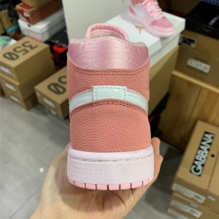 Air Jordan 1 Mid White Pink Foam