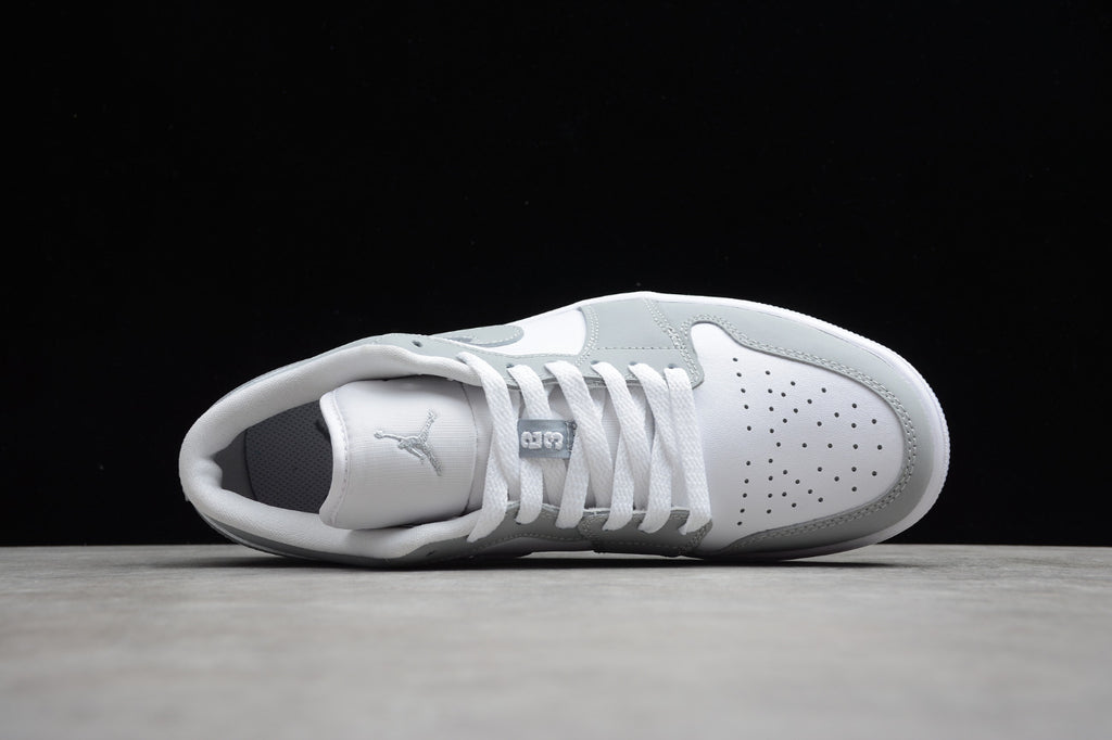 Air Jordan 1 Low “White Wolf Grey”