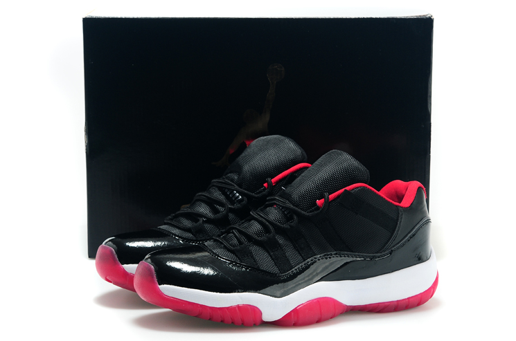 Air Jordan 11 Low Bred