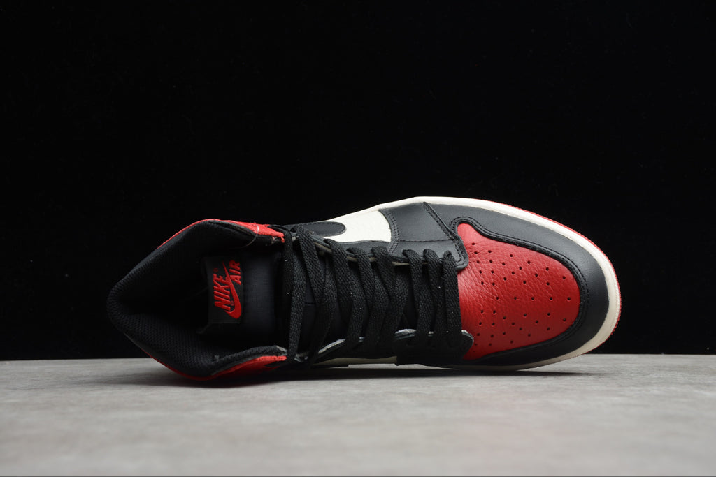 Air Jordan 1 Retro High OG 'Bred Toe'