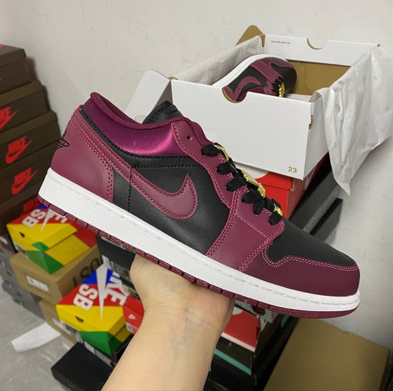 Air Jordan 1 Low Beetroot Gold Pendant