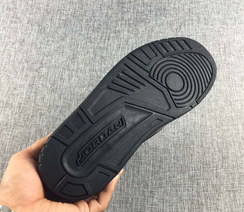 Air Jordan 3 Retro Black Cat