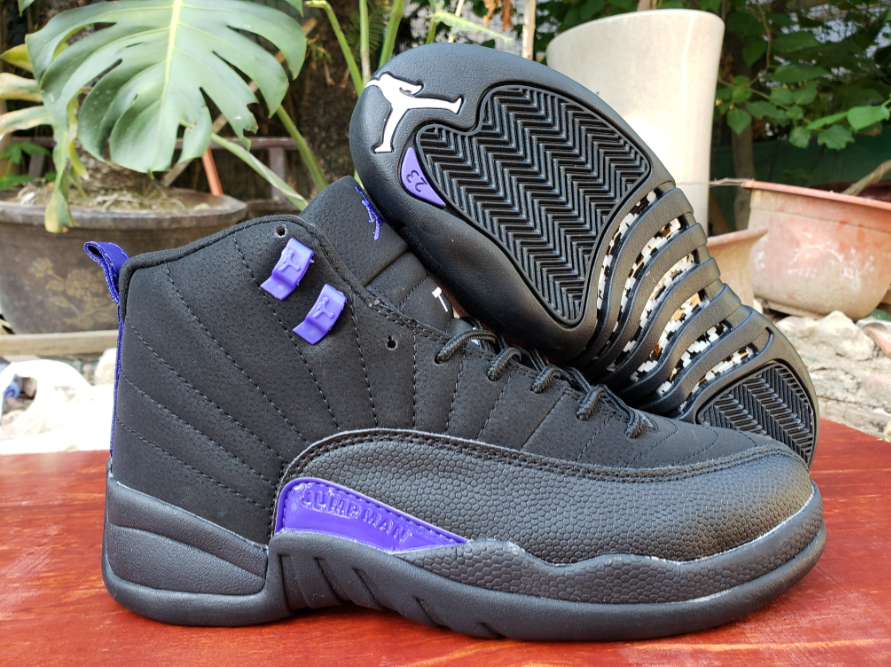Air Jordan 12 Retro Dark Concord