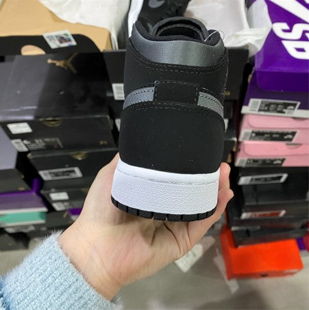 Air Jordan 1 Mid SE GS Black And Green