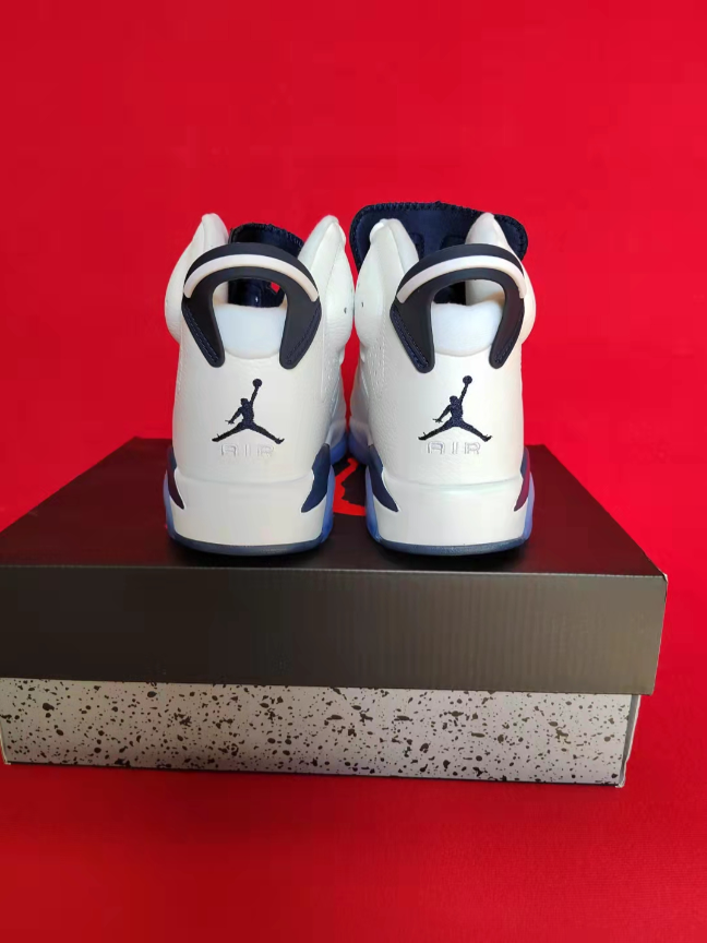 Air Jordan 6 Midnight Navy 2022