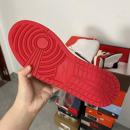 Air Jordan 1 High OG x Travis Scott Red