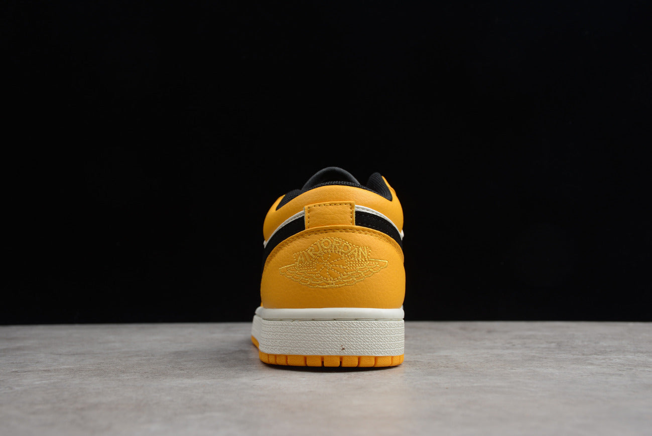 Air Jordan 1 Low Mystic Green