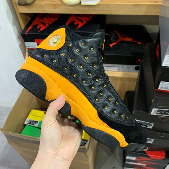 Air Jordan 13 Oregon Ducks Orange