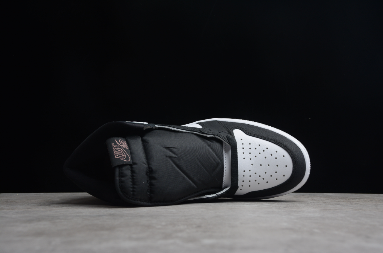 Air Jordan 1 Retro High OG 'Stage Haze'