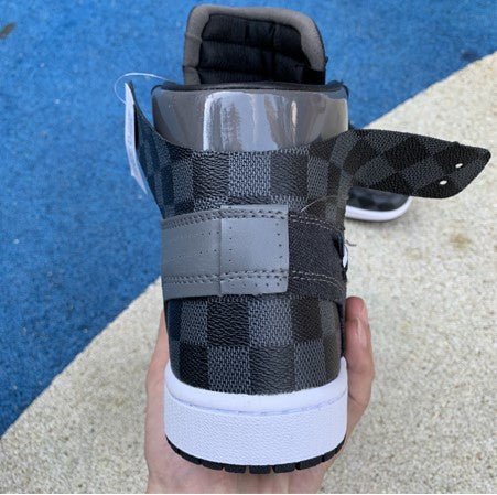 Air Jordan 1 Black Shoes