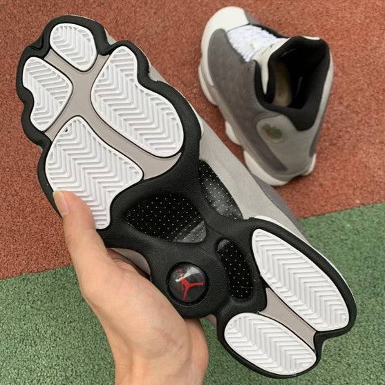 Air Jordan 13 Atmosphere Grey